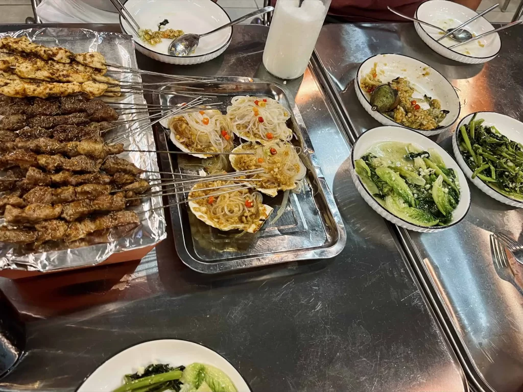 Visiting Semporna: What to Know Before You Dive or Transit 10 Different meats, seafood, and veggies served at Jetty seafood BBQ Semporna