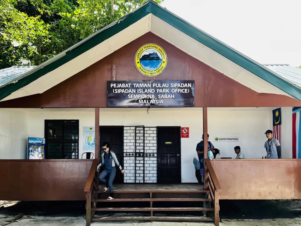 Diving Sipadan: A Complete Guide to Malaysia’s Top Dive Destination 11 Sabah Marine Park Office on Sipadan Island